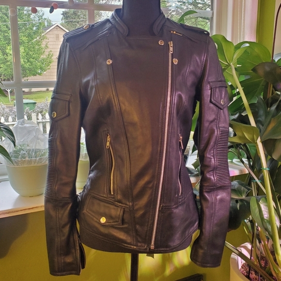 Women's Soft Leather Motorcycle Jacket - Picture 3 of 6